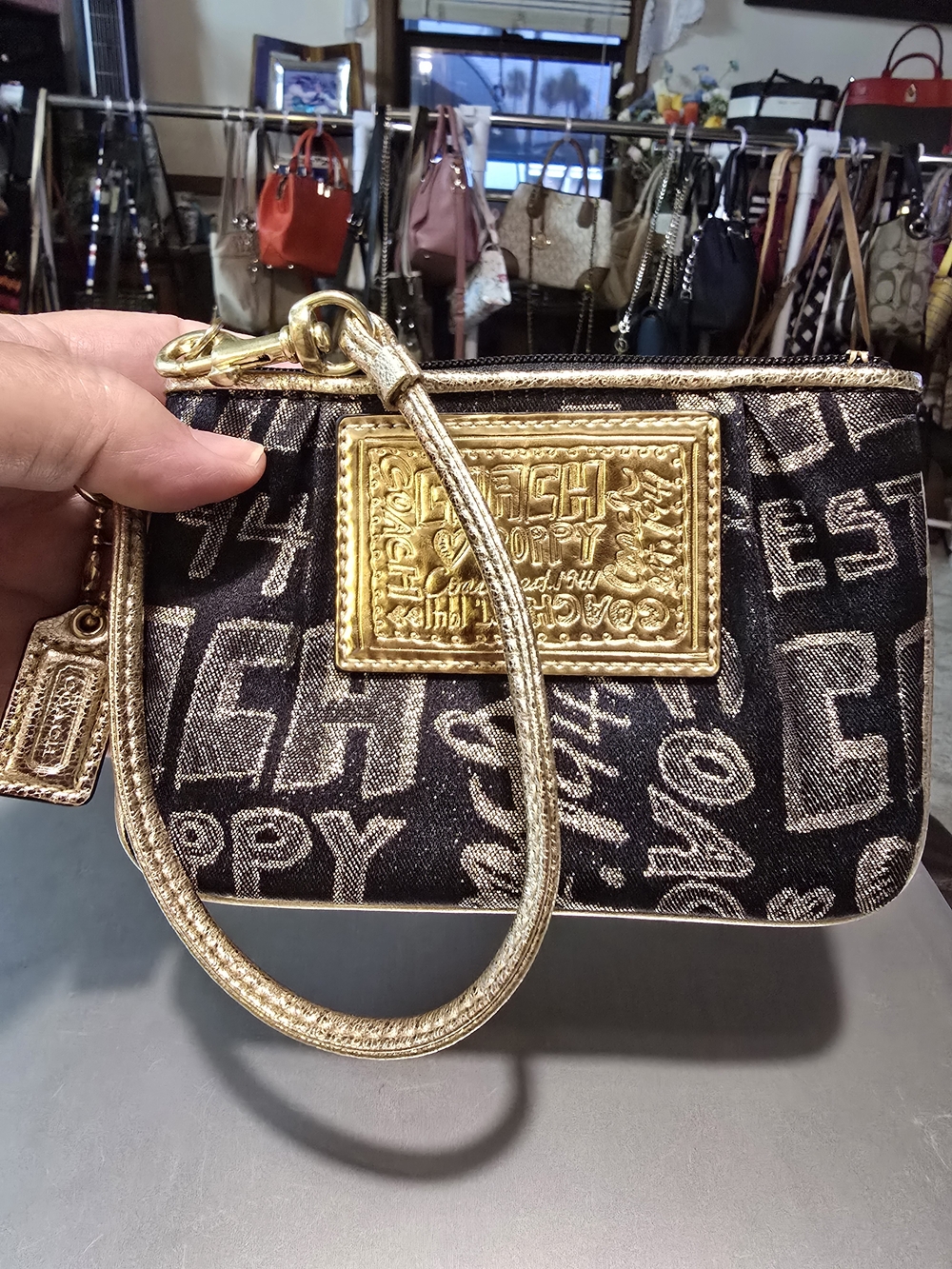 Coach Poppy Storypatch Wristlet With Gold Metallic Graffiti